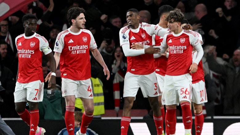 arsenal leverkusen boost champions league