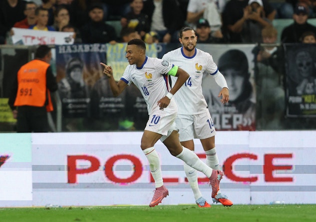 Mbappe 2-0-mål mot Ukraina