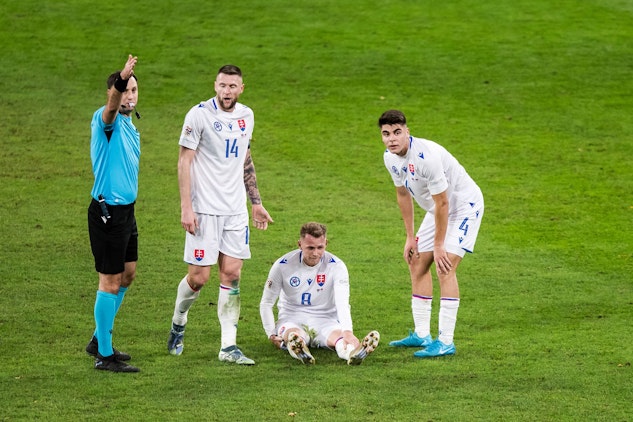 Slovakien under en match mot Sverige i Nations League.