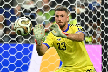 Golden Glove unai simon